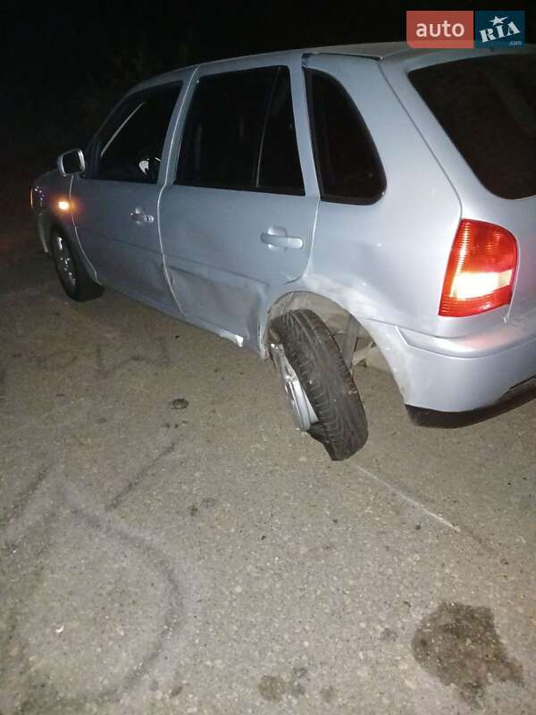 Хетчбек Volkswagen Pointer 2004 в Одесі фото 3 Хетчбек Volkswagen Pointer 2004 в Одесі