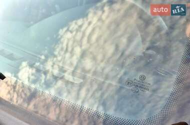 Хэтчбек Volkswagen Pointer 2004 в 
