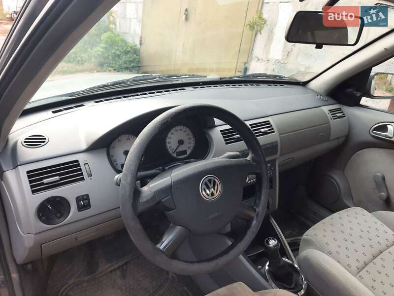 Хэтчбек Volkswagen Pointer 2005 в Василькове