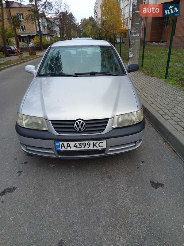 Volkswagen Pointer 2005