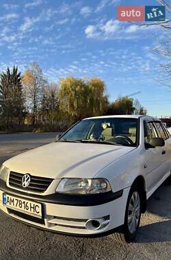 Хетчбек Volkswagen Pointer 2005 в Звягелі