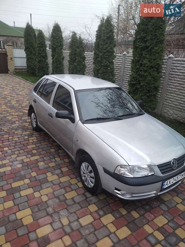 Volkswagen Pointer 2005