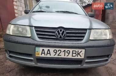 Хэтчбек Volkswagen Pointer 2005 в Киеве