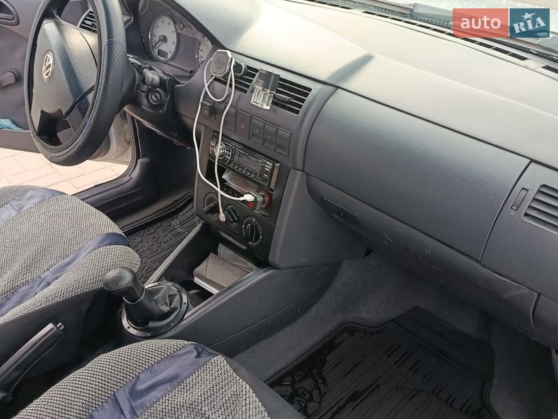 Хетчбек Volkswagen Pointer 2006 в Броварах