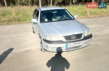 Хэтчбек Volkswagen Pointer 2005 в Тараще