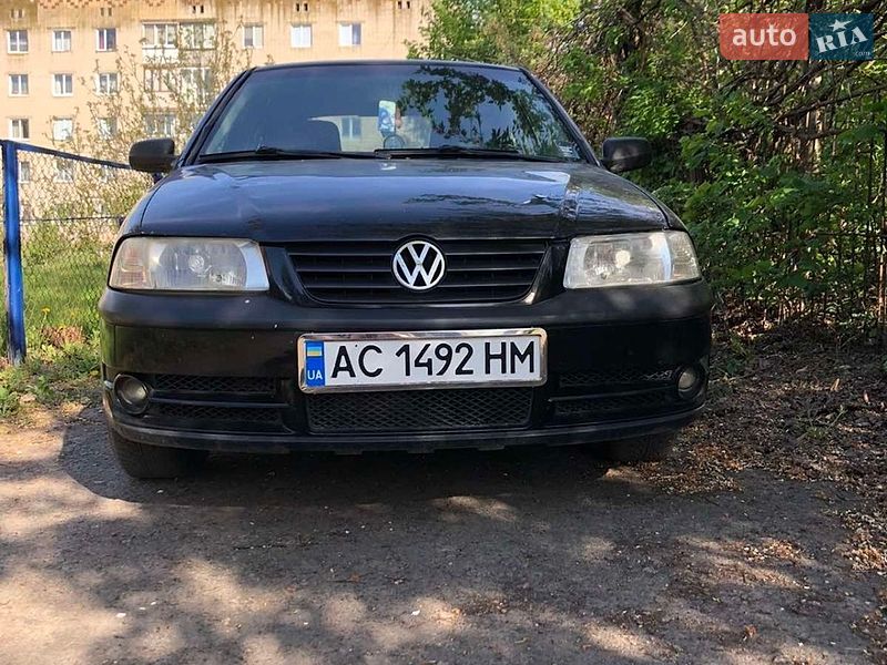 Volkswagen Pointer 2006