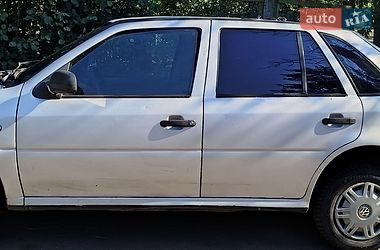 Хэтчбек Volkswagen Pointer 2004 в Киеве