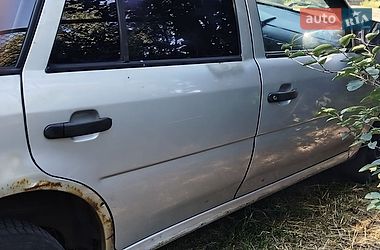 Хэтчбек Volkswagen Pointer 2004 в Киеве