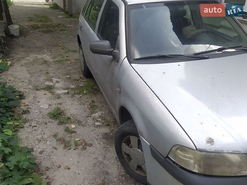 Хэтчбек Volkswagen Pointer 2004 в Киеве