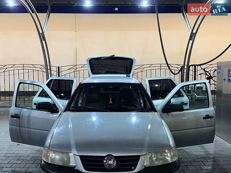 Volkswagen Pointer 2006
