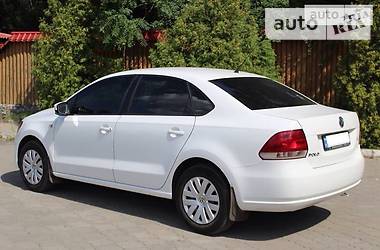 Седан Volkswagen Polo 2012 в Днепре