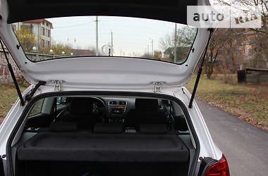Хетчбек Volkswagen Polo 2014 в 