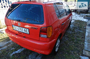 Хэтчбек Volkswagen Polo 1999 в Глыбокой