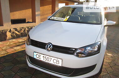 Хэтчбек Volkswagen Polo 2012 в Черновцах