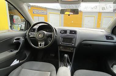 Хетчбек Volkswagen Polo 2013 в 