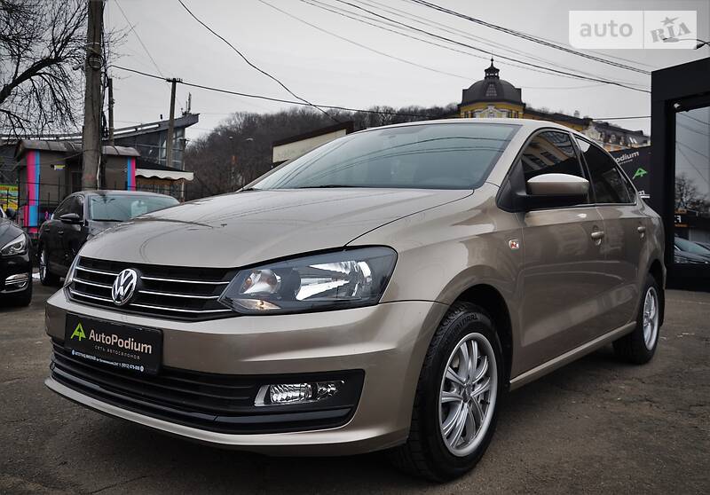 Седан Volkswagen Polo 2018 в Киеве