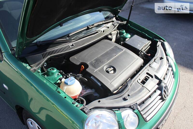 Хетчбек Volkswagen Polo 2004 в Запоріжжі