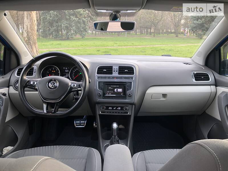 Хэтчбек Volkswagen Polo 2014 в Одессе
