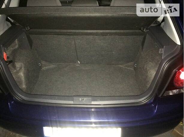 Хетчбек Volkswagen Polo 2006 в Херсоні