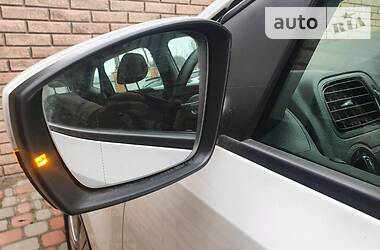 Хетчбек Volkswagen Polo 2014 в 