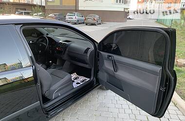 Хетчбек Volkswagen Polo 2007 в 