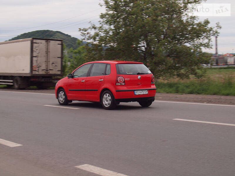 Хетчбек Volkswagen Polo 2005 в Мукачевому