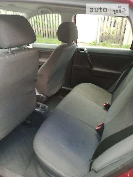 Хетчбек Volkswagen Polo 2003 в Черкасах