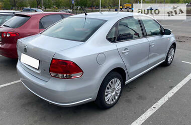 Седан Volkswagen Polo 2012 в 