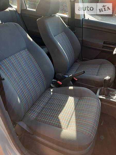 Хетчбек Volkswagen Polo 2007 в Самборі