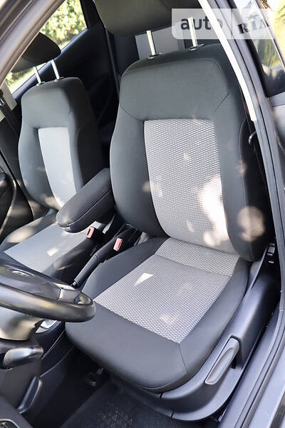 Хетчбек Volkswagen Polo 2012 в Дніпрі