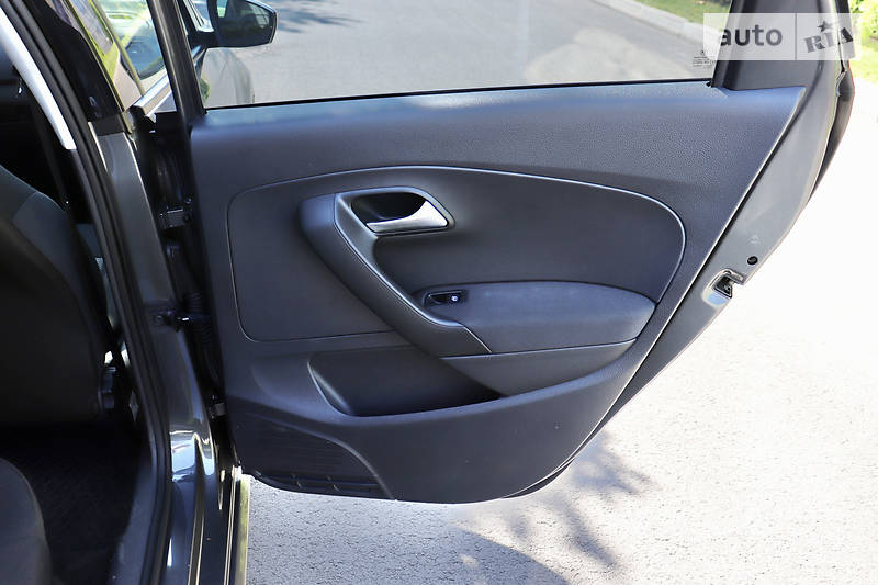 Хетчбек Volkswagen Polo 2012 в Дніпрі