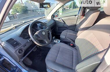 Хэтчбек Volkswagen Polo 2007 в Черновцах