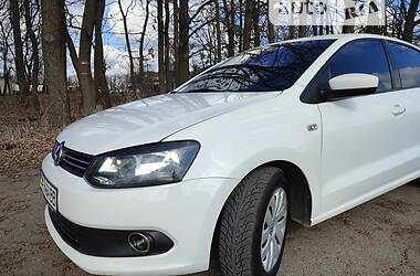 Седан Volkswagen Polo 2013 в Умани