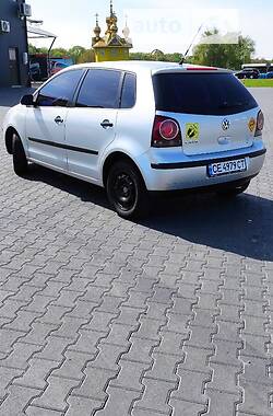 Хетчбек Volkswagen Polo 2005 в Чернівцях