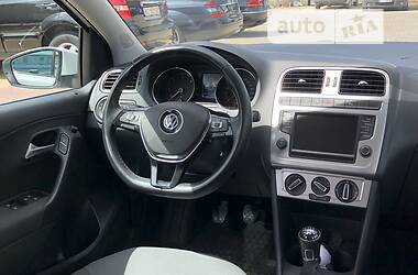 Хетчбек Volkswagen Polo 2015 в Дніпрі