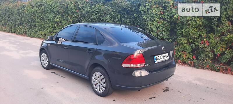Седан Volkswagen Polo 2013 в Днепре