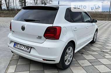 Хэтчбек Volkswagen Polo 2014 в 