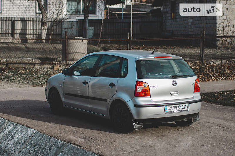 Хетчбек Volkswagen Polo 2003 в Житомирі