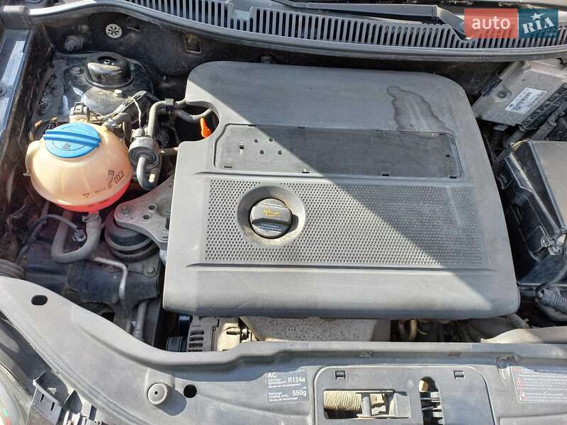 Хэтчбек Volkswagen Polo 2004 в Коломые