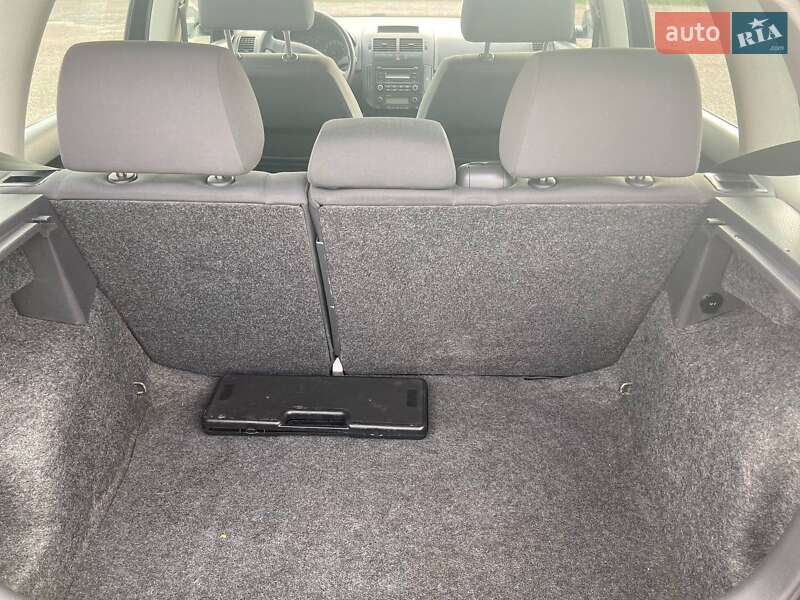 Хэтчбек Volkswagen Polo 2009 в Костополе
