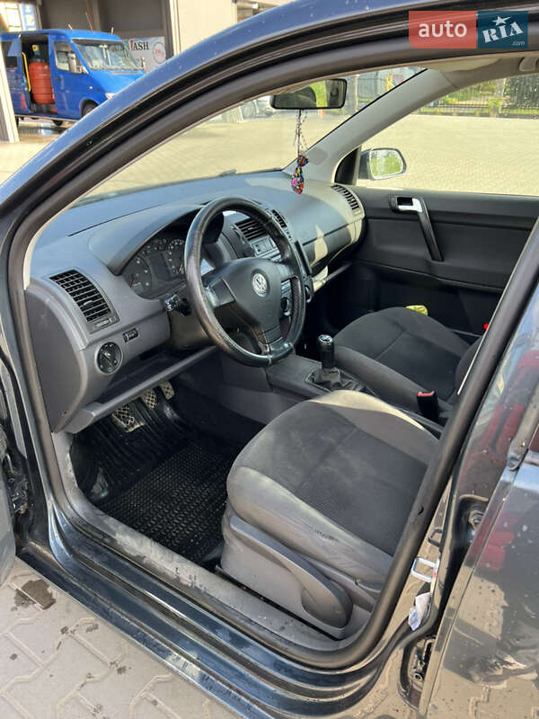 Хэтчбек Volkswagen Polo 2008 в Львове