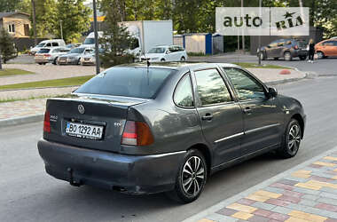 Седан Volkswagen Polo 2001 в Тернополе