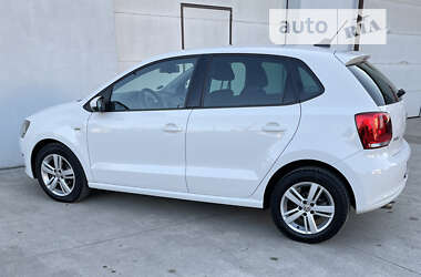 Хетчбек Volkswagen Polo 2014 в 