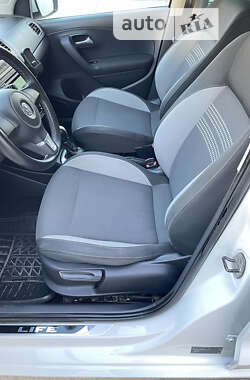 Хетчбек Volkswagen Polo 2014 в 