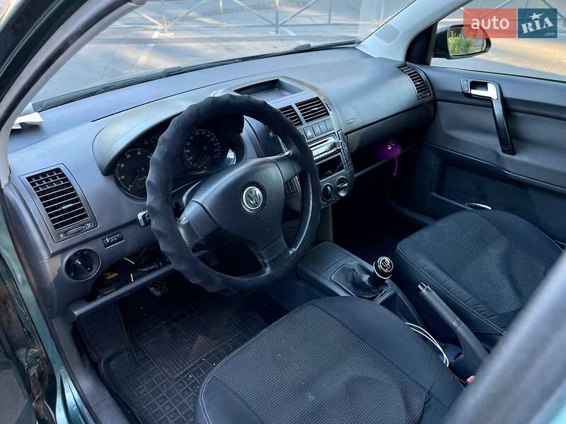 Хэтчбек Volkswagen Polo 2006 в Одессе