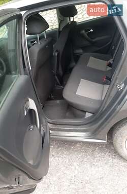 Хэтчбек Volkswagen Polo 2012 в 