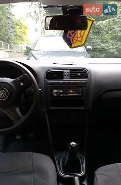 Седан Volkswagen Polo 2013 в Ровно