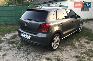 Хэтчбек Volkswagen Polo 2010 в Варве