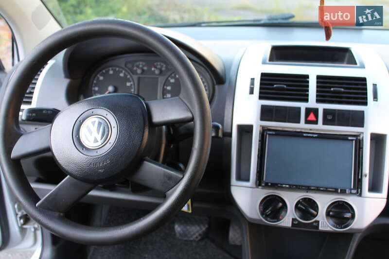Хэтчбек Volkswagen Polo 2003 в Виннице