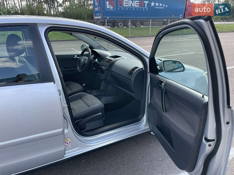 Хетчбек Volkswagen Polo 2007 в Ковелі